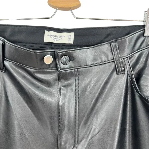 Abercrombie Curve Love Vegan Leather 90s Relaxed Pants Faux Leather Black 34 18L - Image 4