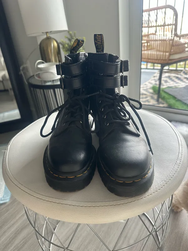 Doc martens - Image 2