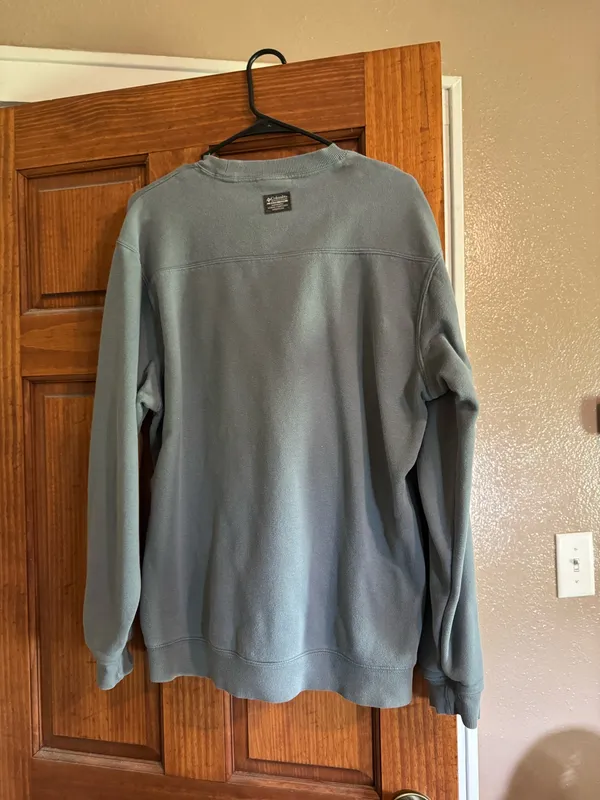 Columbia Sweatshirt - Image 2