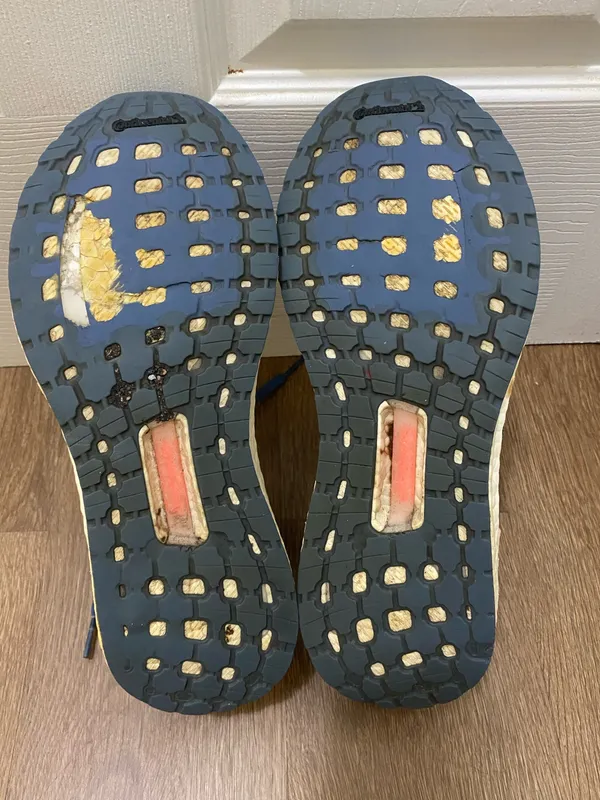 Adidas Ultraboost 19 Women's Size 10.5 Running Shoes - Image 7