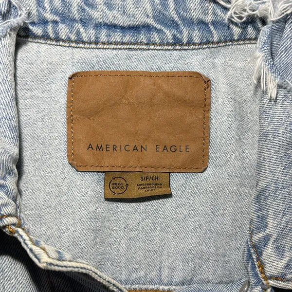 American Eagle‎ Denim Jacket Sz Small Trucker Type III 3 Ripped Distressing Long - Image 4