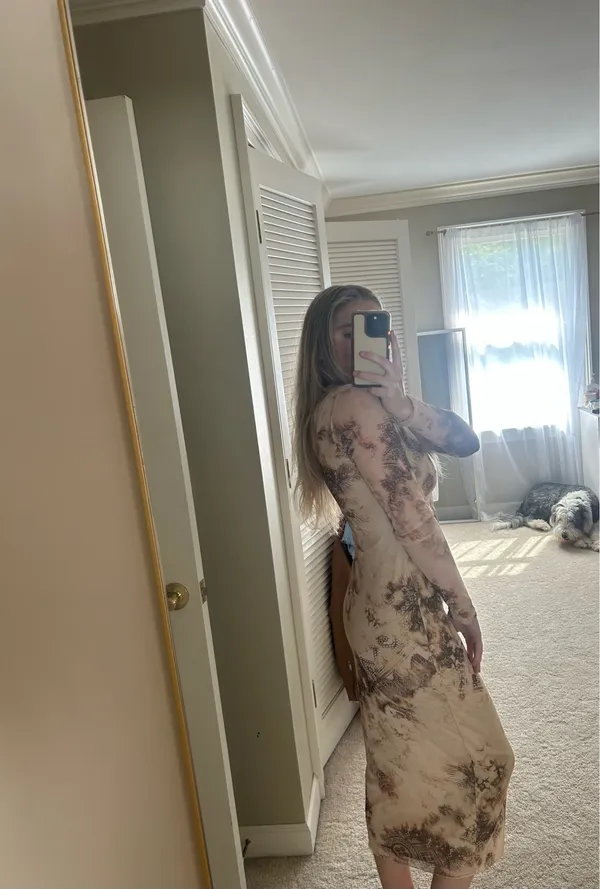 Pretty Little Thing Maxi Dress - Image 2