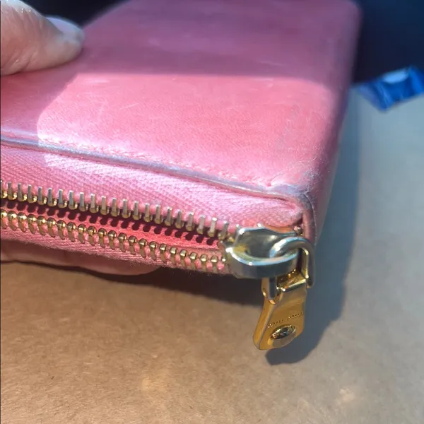 Designer Miu Miu Coral Pink Leather Wallet - Image 9