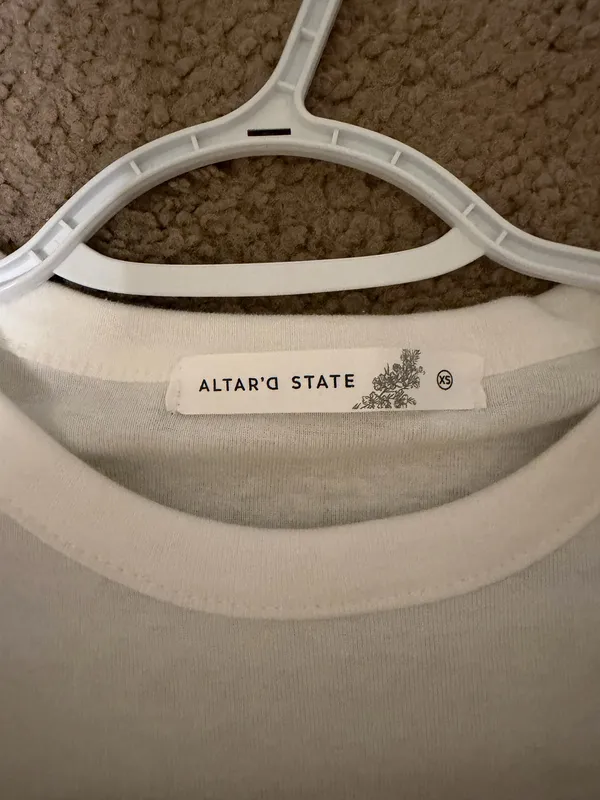 State Altar'd Top - Image 2