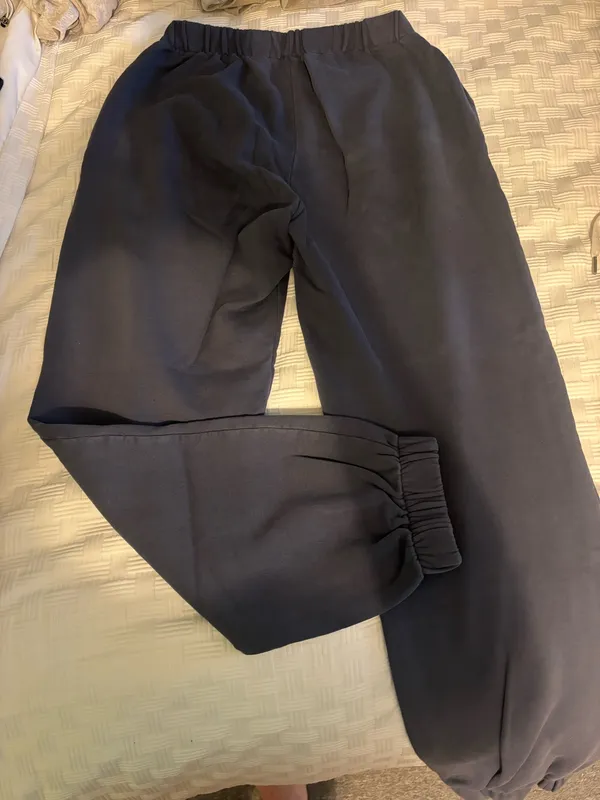 Brandy Melville Sweatpants - Image 3