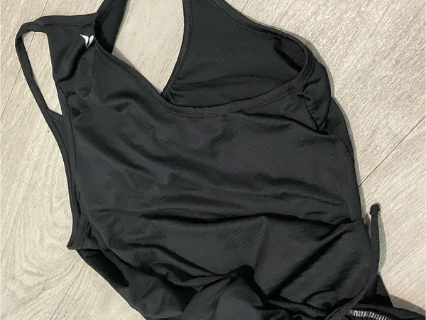 Athletic Black Racerback Tank Top - Brand: unknown - Image 3