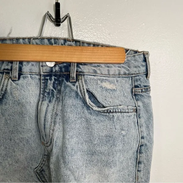 Zara Trafaluc Women's Sz Small Cut Off Denim Mini Skirt Light Acid Wash Distress - Image 4