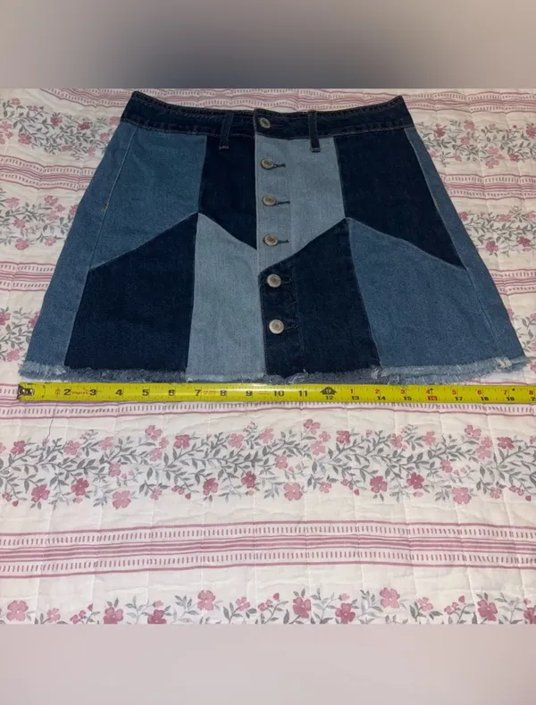 American Eagle Hi-Rise Festival Mini Skirt - Image 13
