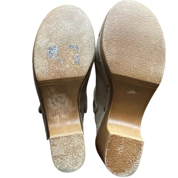 Steve‎ Madden Klicky Tan Suede Studde Clogs Women's Sz 38.5 - Image 6