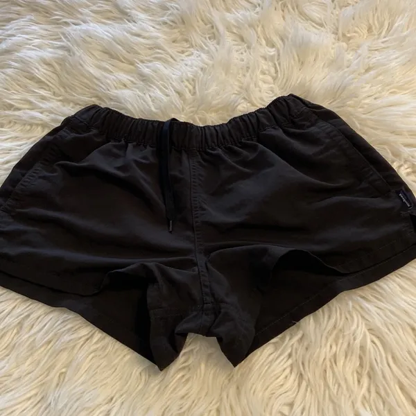 Patagonia Women’s Shorts size S excellent condition please see all photos - Image 12