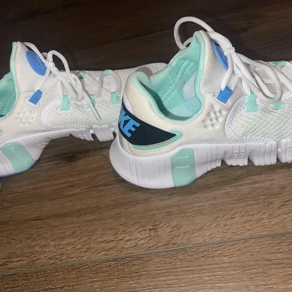 Nike running shoes - Image 6