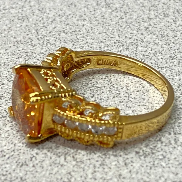 Vintage Sparkling Orange Cushion Cut Gold Pleated Sterling Silver Ring Size 8.75 - Image 2