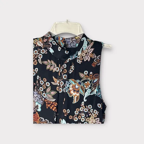 Tommy Hilfiger Floral Trapeze Dress With‎ Black Lining. Size 2 - Image 3