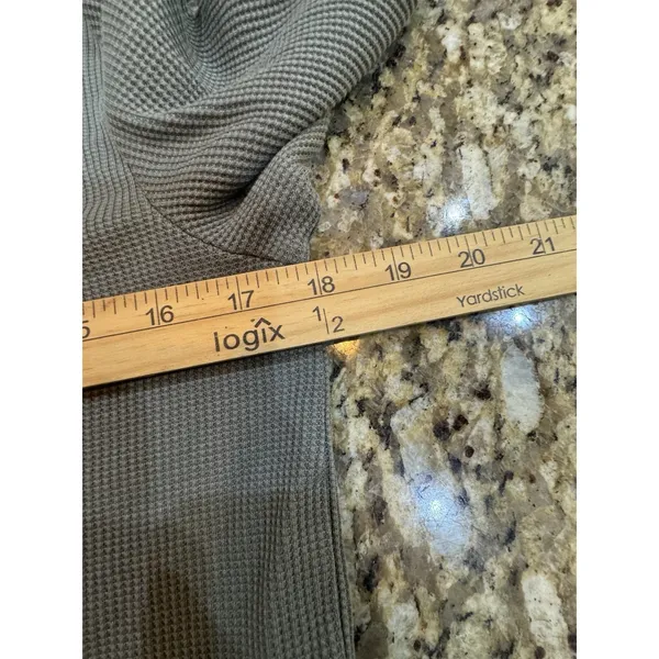 Nuuds 2 Pc Loungewear Set Cropped Top Long Sleeve Pant Green Gray Size Large - Image 12