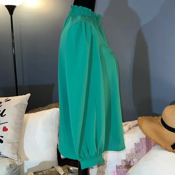 Faith and Joy Size M Emerald Green Blouse - Image 5