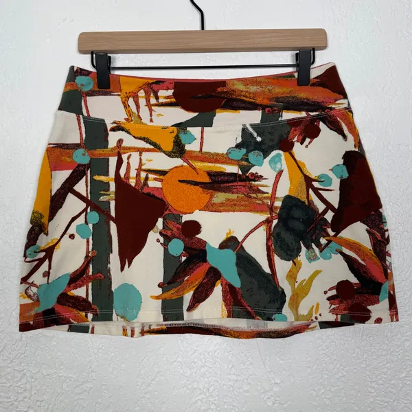 Patagonia Women's Abstract Print Tidal Mini Skirt Size Medium - Image 2