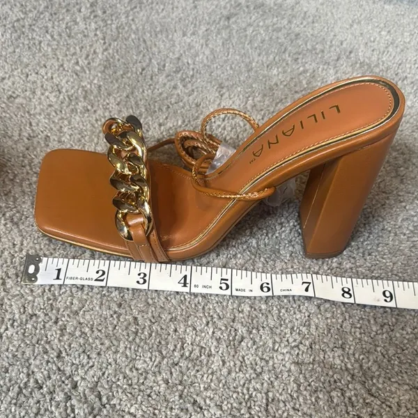 Women’s Liliana Mabel-17 Chunky Gold Tone Chain Lace Up Heel Size 6.5 NEW - Image 10