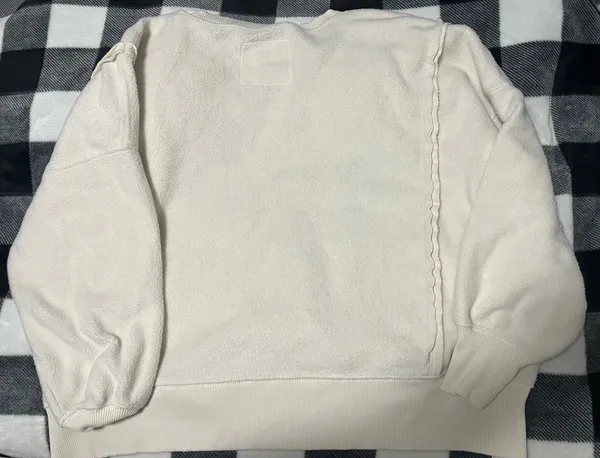 American Eagle Outfitters Oversized Crewneck Sweatshirt - Image 4