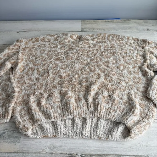 NWT Saltwater Luxe Animal Leopard Print Fuzzy Crew Neck Sweater XL Beige Tan‎ - Image 5