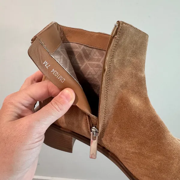 Aquatalia Reeta Tan Brown Weatherproof Suede Ankle Boots Made in Italy Womens 7 - Image 7