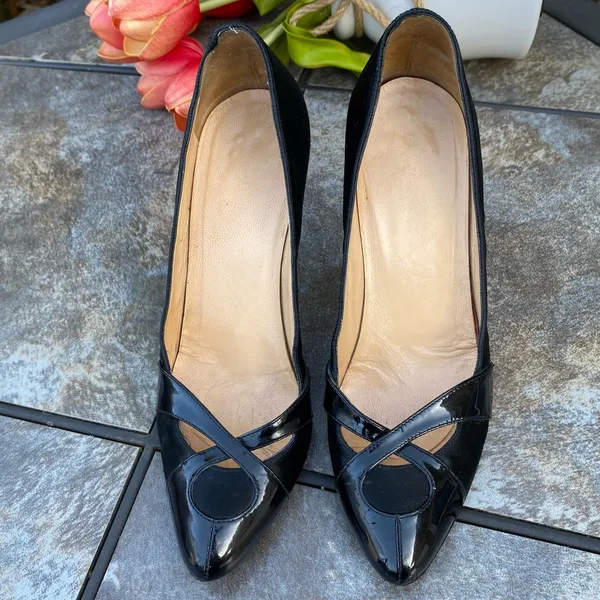 Fendi Black Satin & Patent Leather Stiletto Pumps Size 8.5 Luxury - Image 4