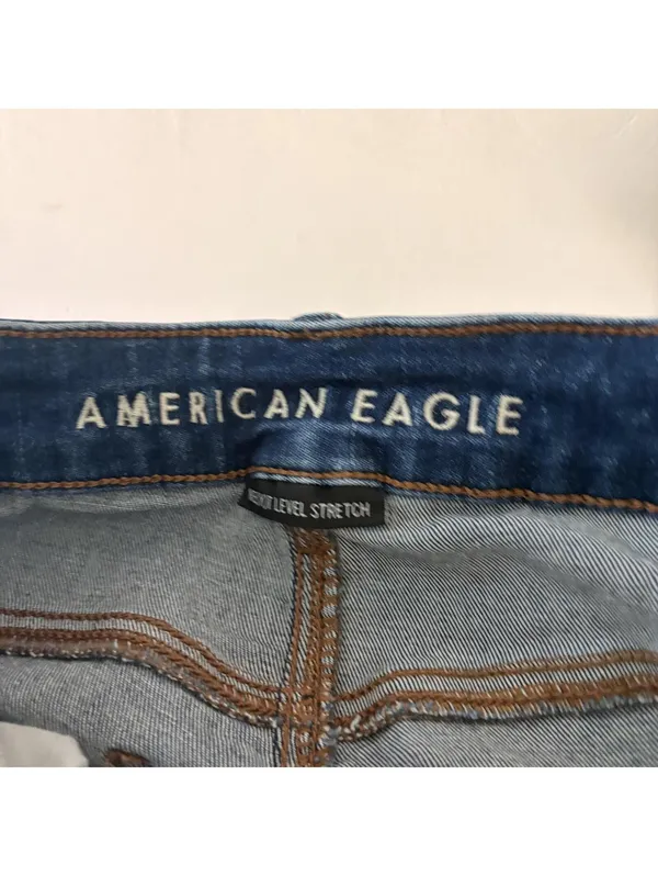 American Eagle Hi-Rise Jegging - Distressed Raw Hem - Size 6 - Image 6