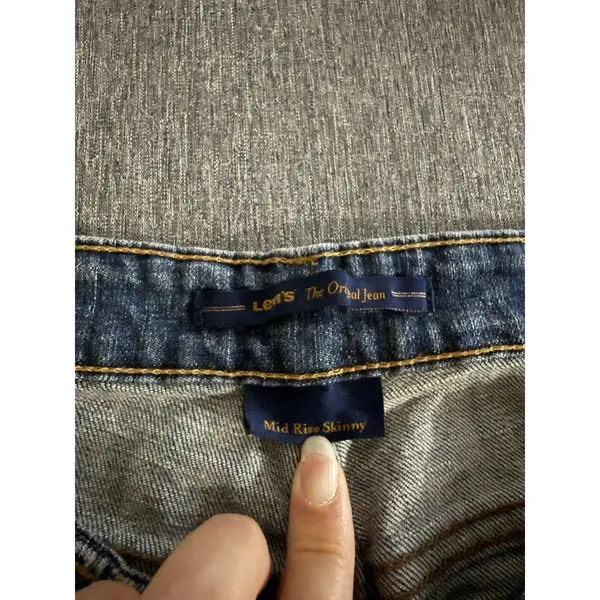 Levi's Mid Rise Blue Skinny Jeans Women's Sz 14M - Image 6
