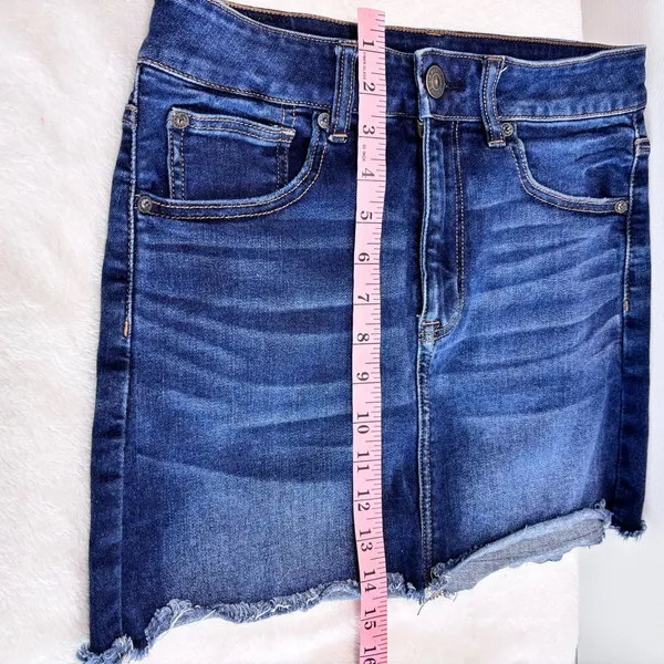 American Eagle Next Level Stretch Hi -Rise‎ Mini Denim Blue Skirt Size 6 - Image 4