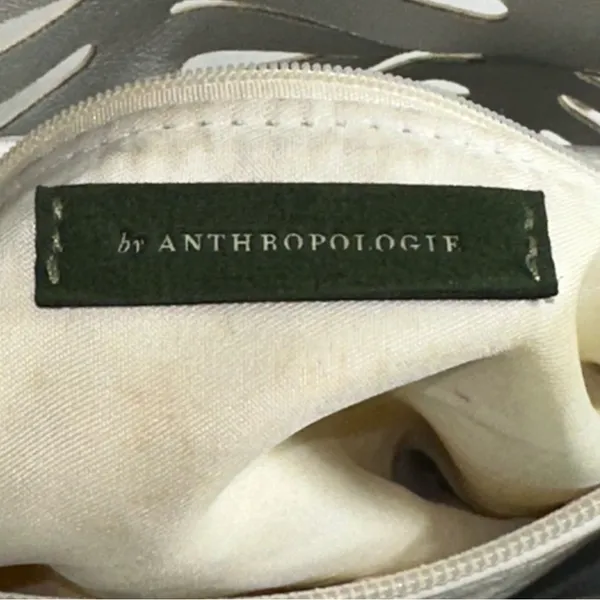 Anthropologie White Rafaella Large Faux Leather Toe Bag - Image 9