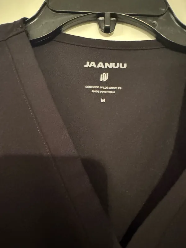 Jaanuu Scrub Top - Image 4