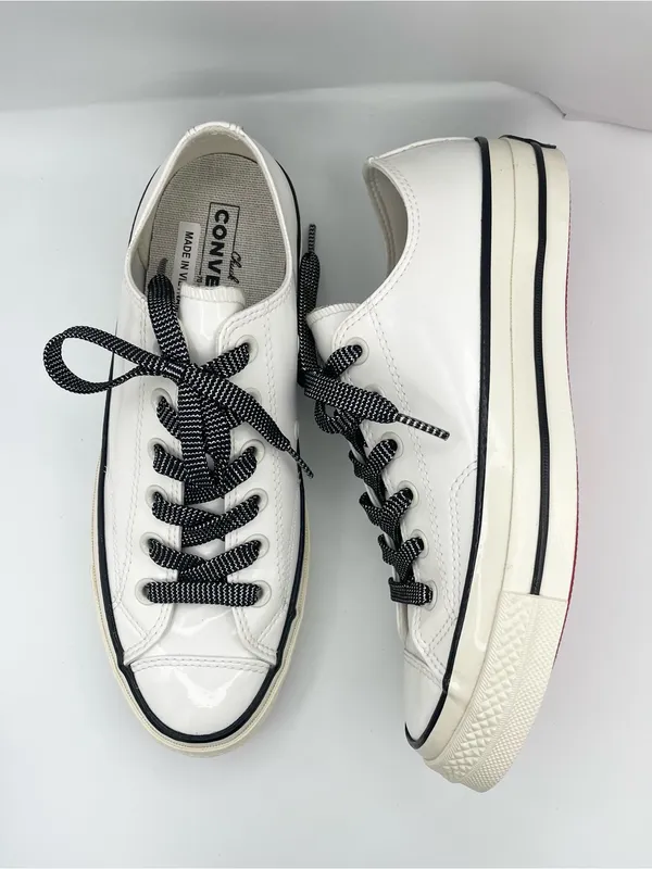 Converse unisex Chuck 70 low top patent leather white sneakers with red soles - Image 13