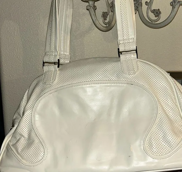 Lululemon Athletica Retro Groove Duffel Bag - Image 8
