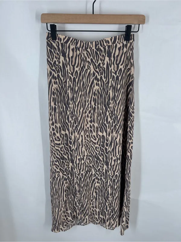 Aritzia Wilfred Cherie Midi Skirt Brown Black Animal Print Size 0 - Image 2