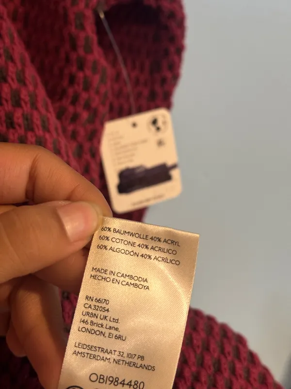Free People Maisie Oversized Sweatshirt Cranberry Fudge in Medium - Image 6