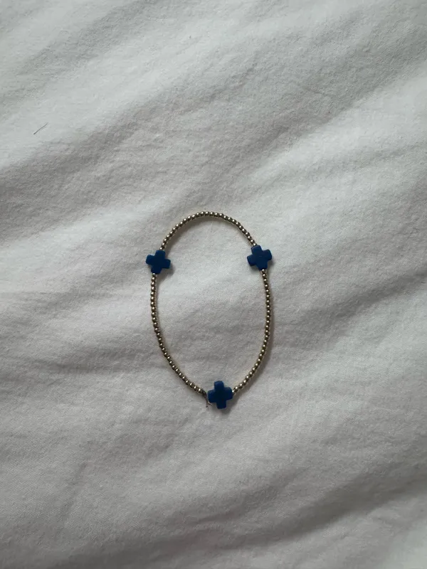 ENewton Signature Cross Gold Pattern 2mm Bead Bracelet - Image 2