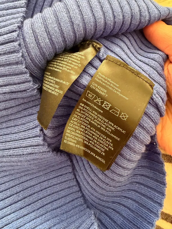 H&M Divided Crop Tank Top - Image 6