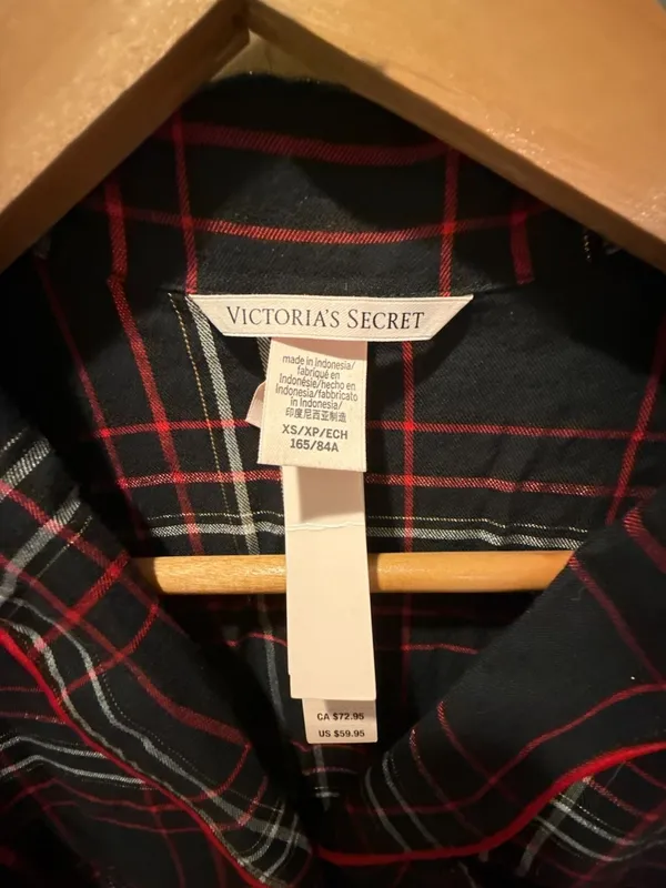Victoria's Secret Flannel Short Pajama Set Black/Vs White/Red Yd Plaid XS - Image 5