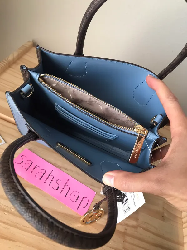Michael Kors Purse - Image 9