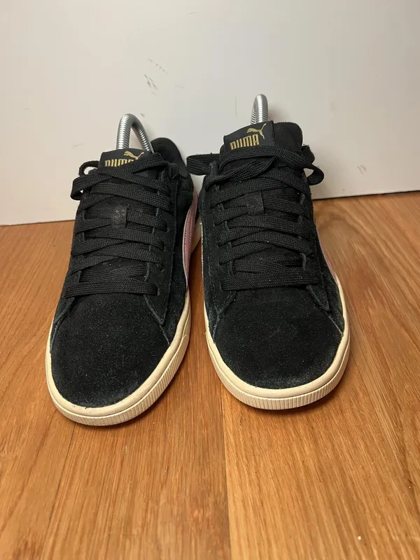 Puma Suede Shoes Womens Size 7.5 Black Pink Low Top Casual Sneakers 369725-11 - Image 2