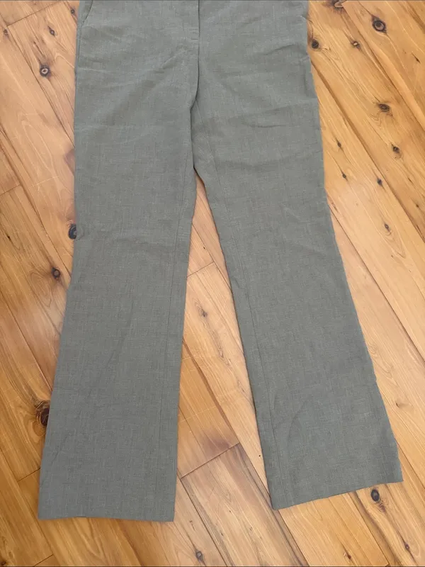 Aritzia Babaton publish Tailored bootcut slim Pants light brown / grey / taupe - Image 4
