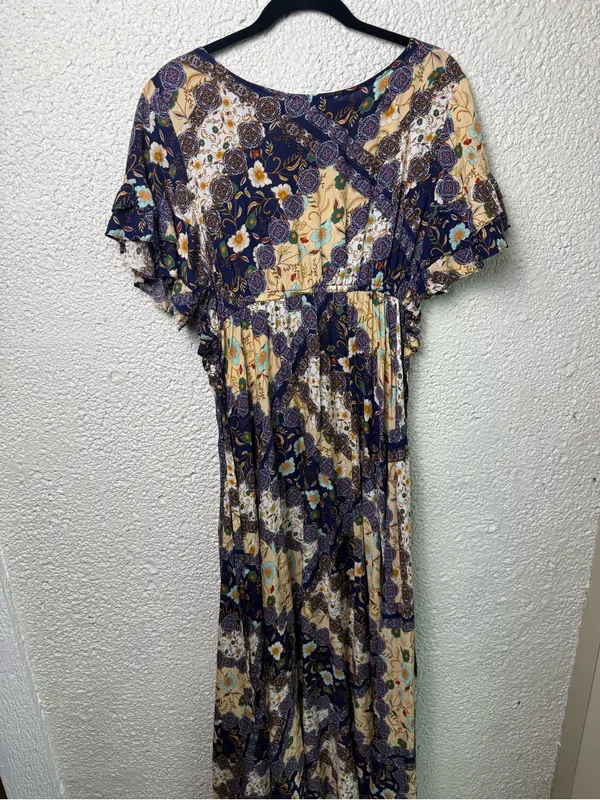 Abel the label V-Neck Floral Patchwork Maxi Dress in Navy and Cream - Image 2