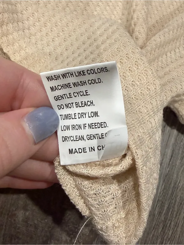 NWOT Unbranded Waffle Knit Cropped Short Sleeve - Image 4