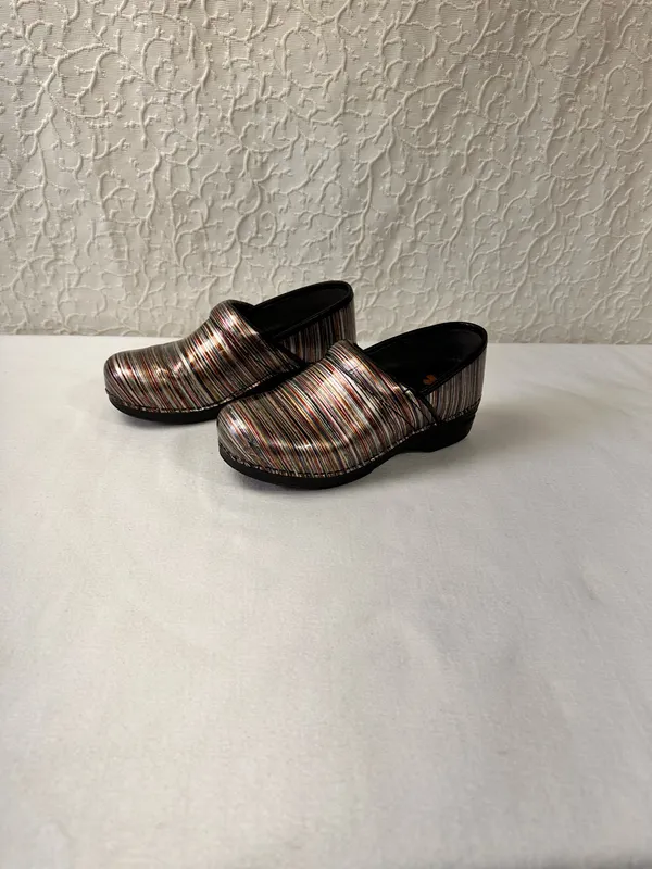 Dansko Women's Clogs Size 39 8.5 Professional Shoes Multicolor Leather Comfort - Image 2