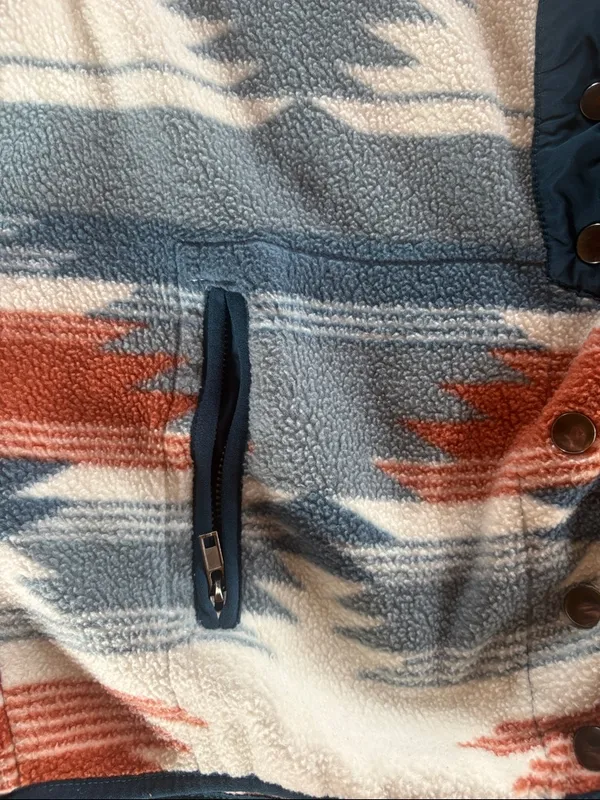 Women’s Patterned Fleece Jacket - Image 2