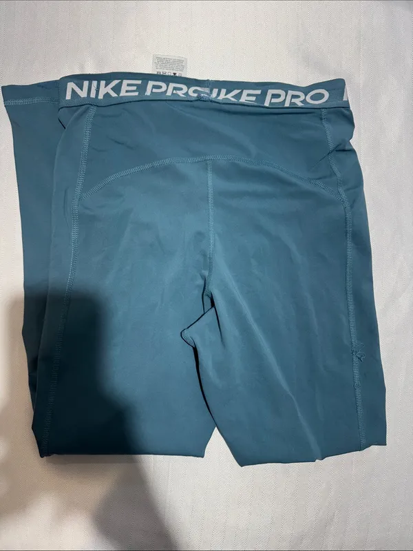 Nike woman Teal Blue Athletic Compression Leggings - Image 4