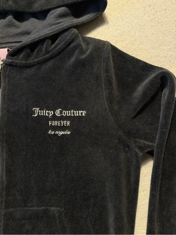 Juicy Couture x Forever 21 Women’s Small Black Velour Rhinestone Zip Glam Hoodie - Image 3