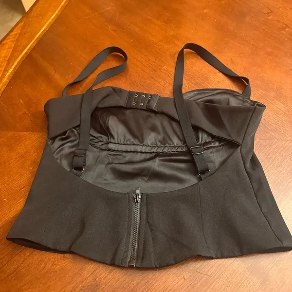 Black Princess Polly Top Size 6 - Image 6