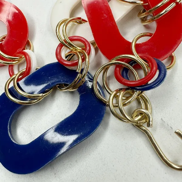 Vintage Red White Blue Plastic Chain Belt Medium/Large (M/L) ✨ - Image 4