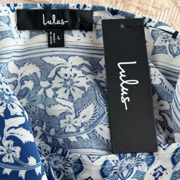 Lulus Blue and White Floral Toile Print Ruffled Mini Dress Large NWT Boho V-Neck - Image 4