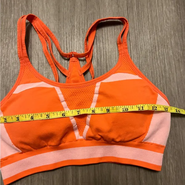 Champion Seamless Sports Bra - Image 4